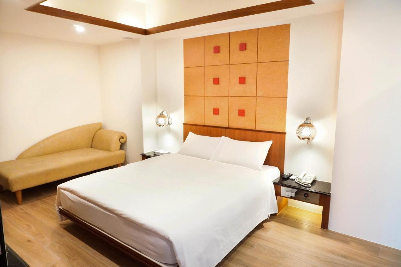 Kao Yuan Hotel - Zhong Zheng Taichung Luaran gambar