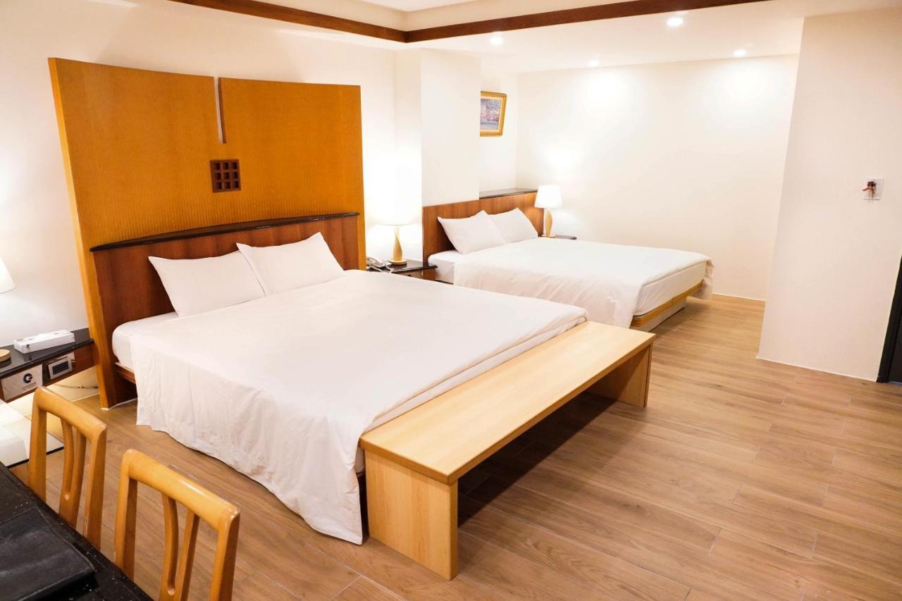 Kao Yuan Hotel - Zhong Zheng Taichung Luaran gambar