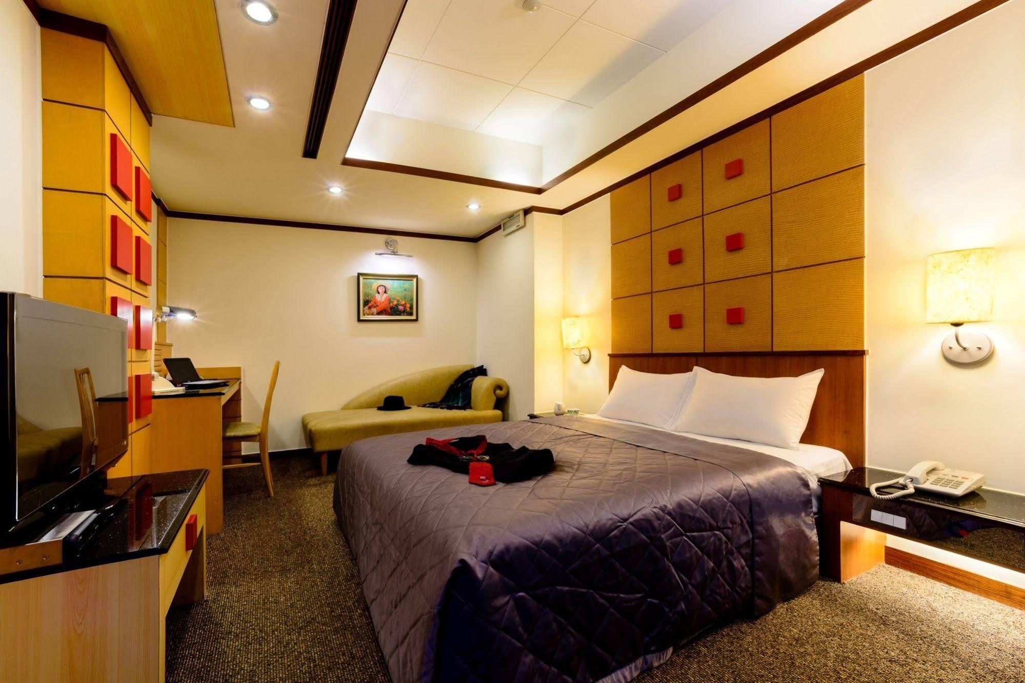 Kao Yuan Hotel - Zhong Zheng Taichung Luaran gambar