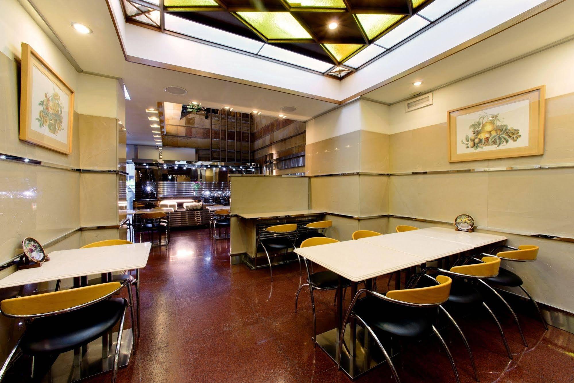 Kao Yuan Hotel - Zhong Zheng Taichung Luaran gambar