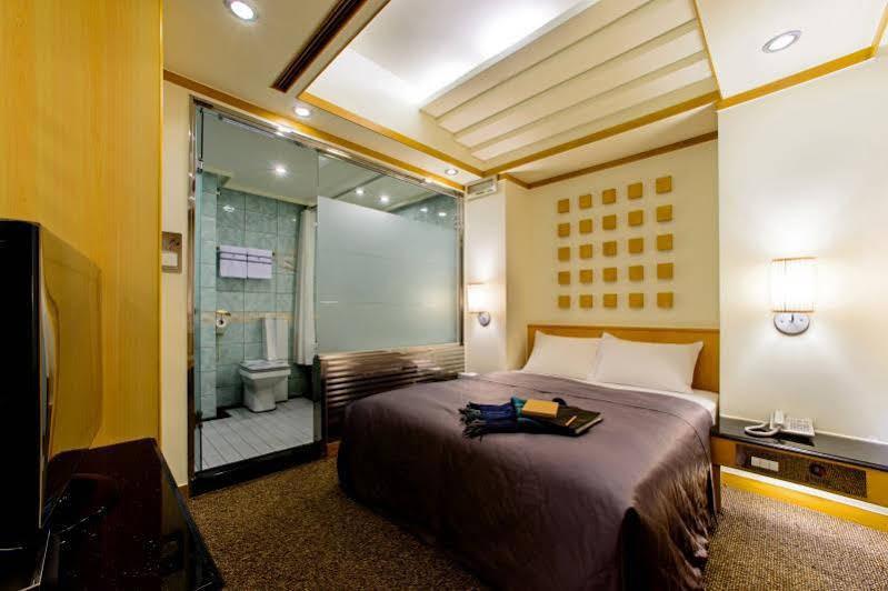 Kao Yuan Hotel - Zhong Zheng Taichung Luaran gambar