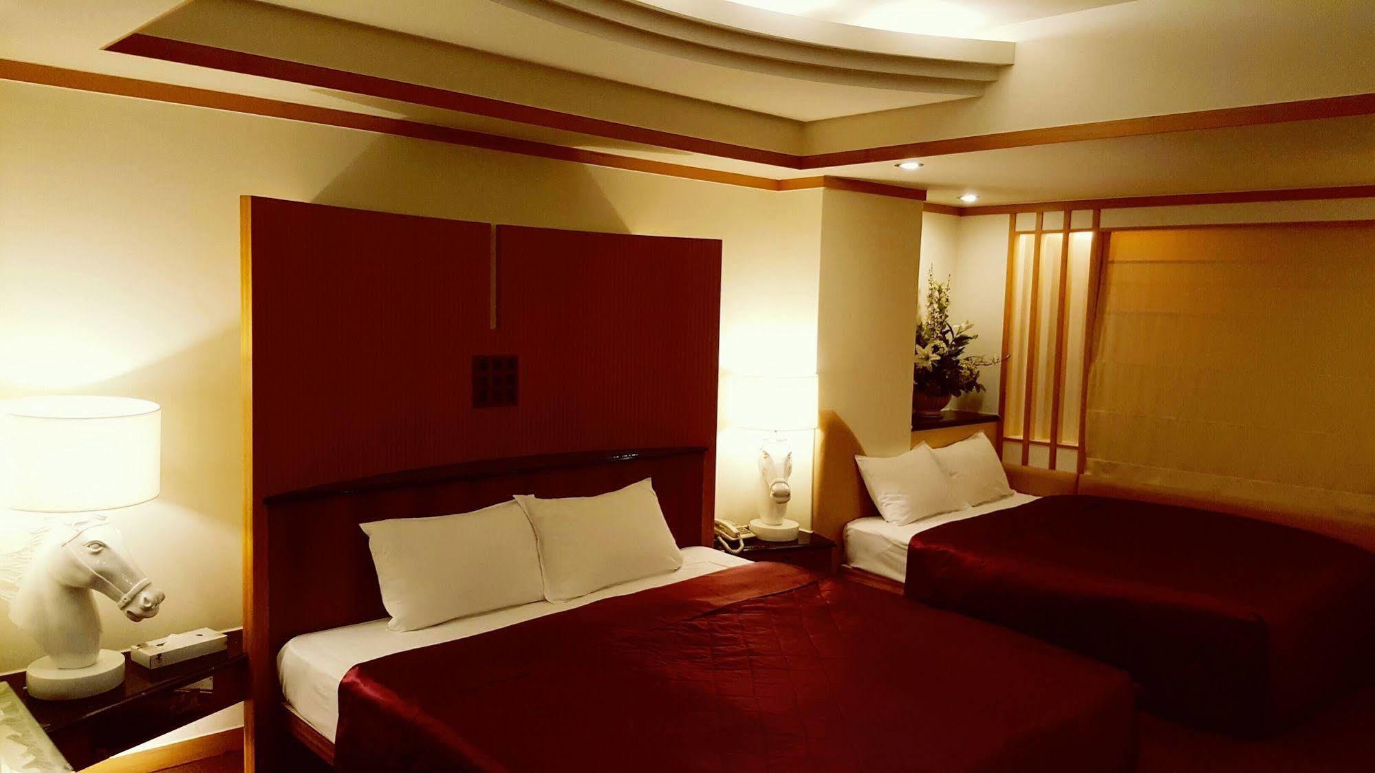 Kao Yuan Hotel - Zhong Zheng Taichung Luaran gambar